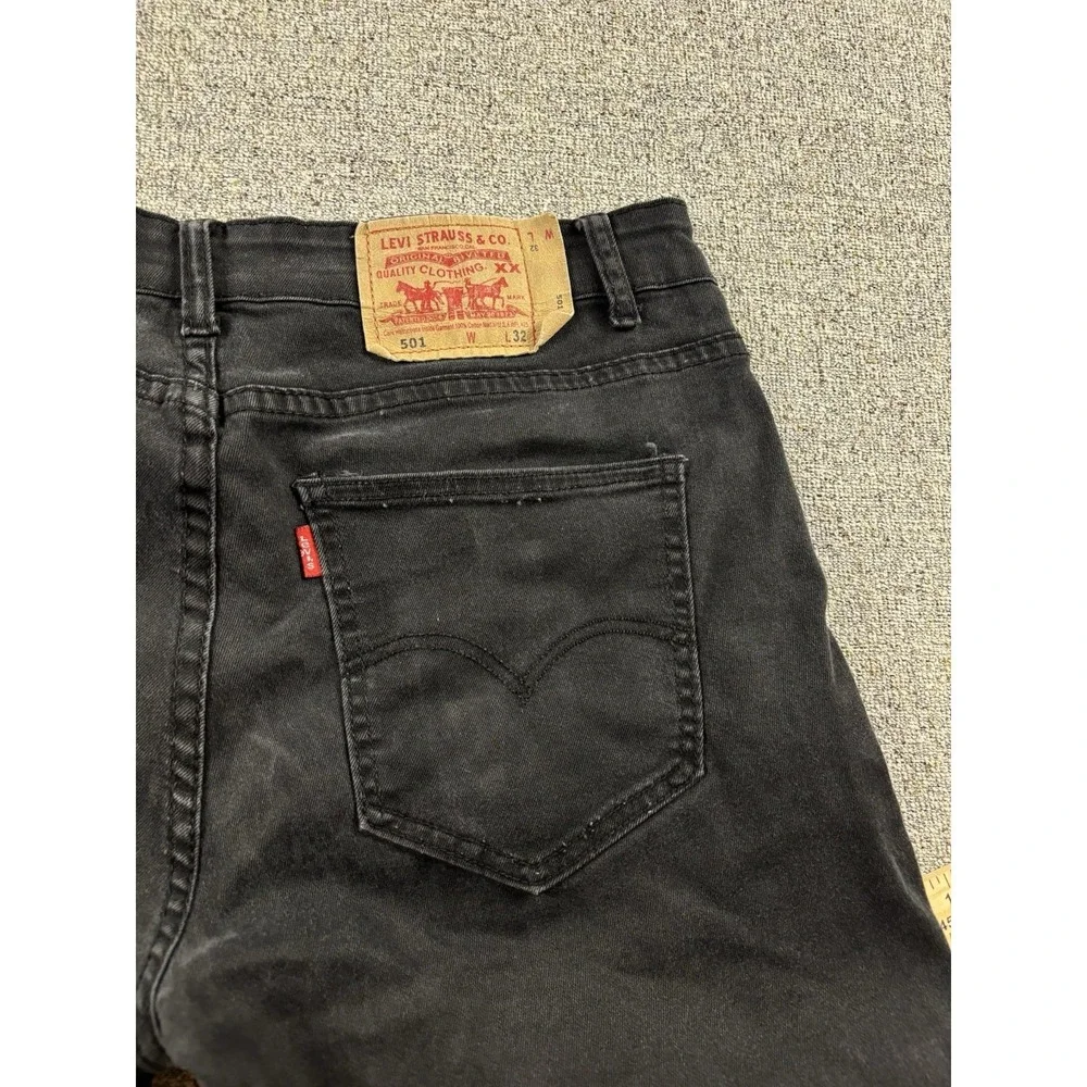 Vintage Levi's 501 Black Denim Button Fly Men Fits 32x30 Made In USA‎ 90s Faded